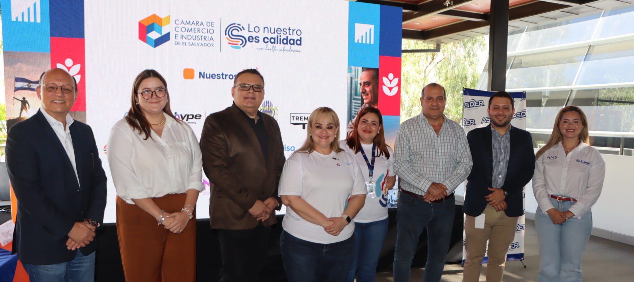 CAMARASAL presenta campaña: “Lo nuestro es calidad, con huella salvadoreña”